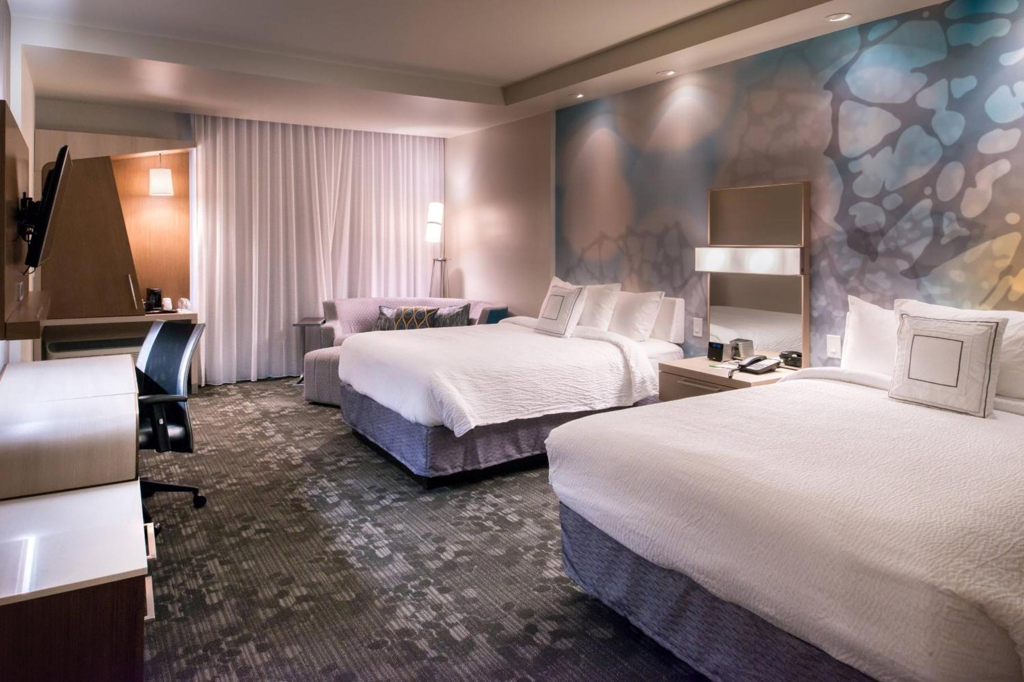 Отель Courtyard By Marriott Хот-Спрингс Экстерьер фото